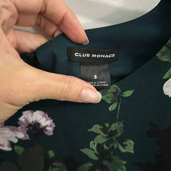 Club Monaco- Size 8 Silk Floral Shift Dress with Bell Sleeves - Picture 4 of 14